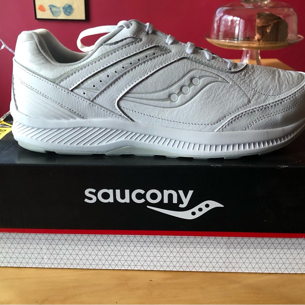 Men’s Saucony Echelon Walker 3 size 11.5